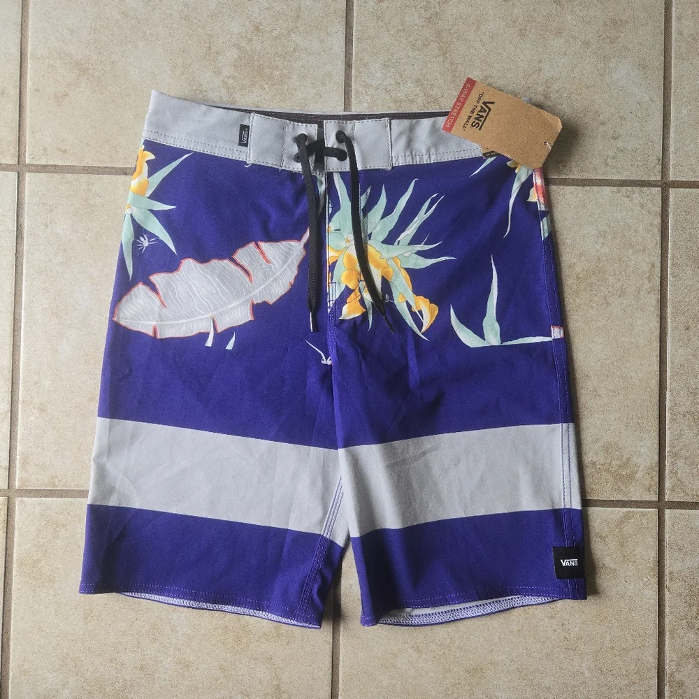 Vans Era Boardshorts Boys Size 14 Waist 18 Inch Length Floral Purple 092025 - Picture 2 of 7
